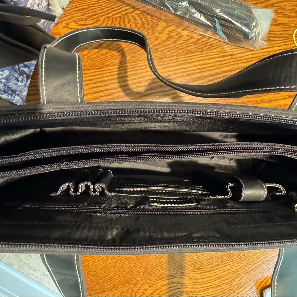 Elegant Black Bellino Briefcase